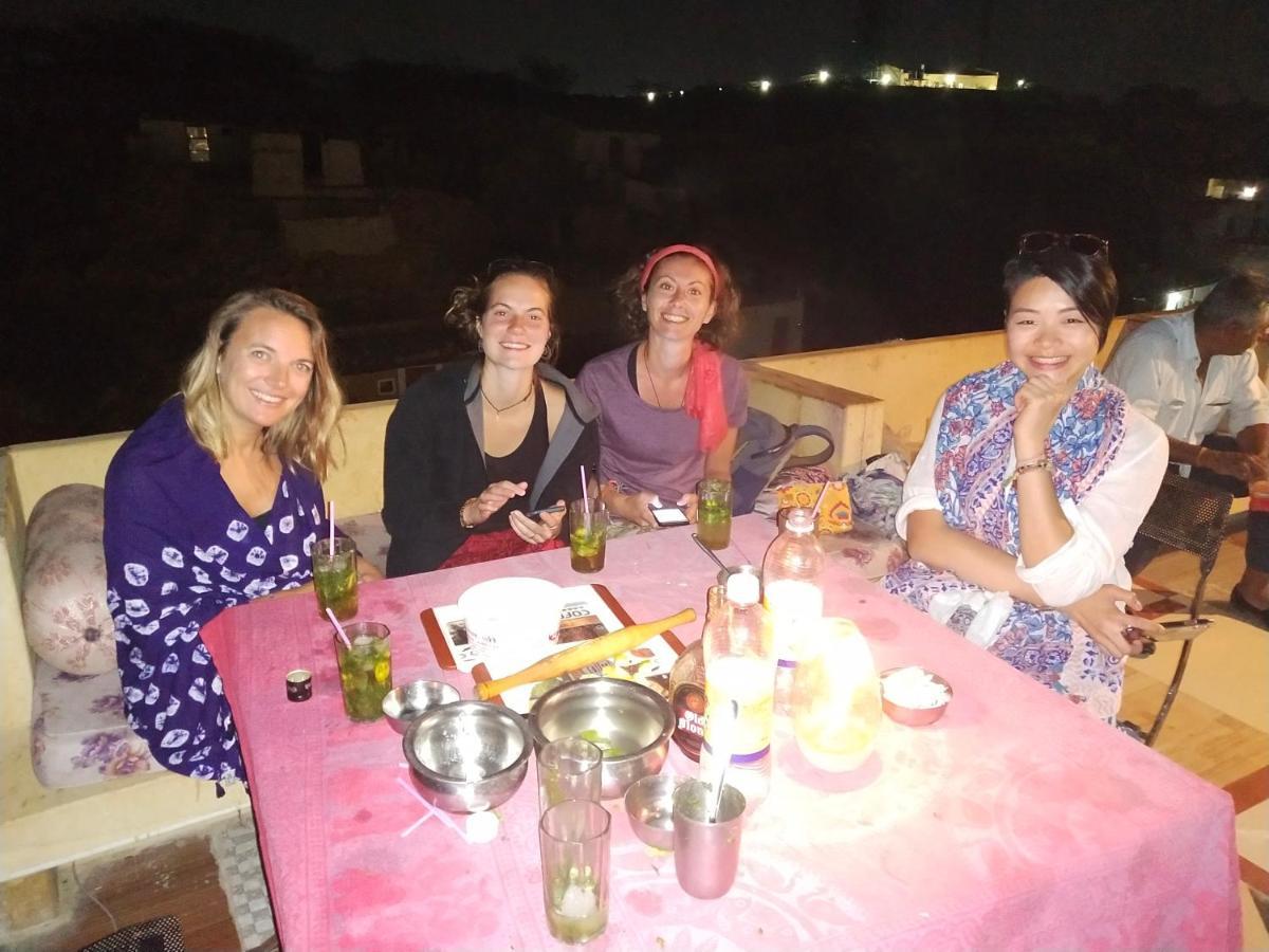 Hotel Heera Court Jaisalmer Dış mekan fotoğraf
